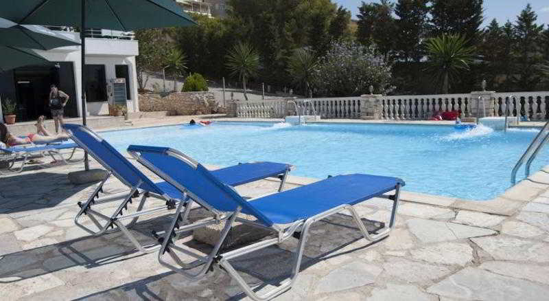 Perla Hotel Saranda エクステリア 写真